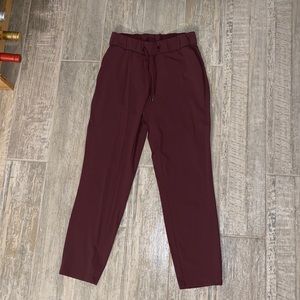 Lululemon On the Fly pant